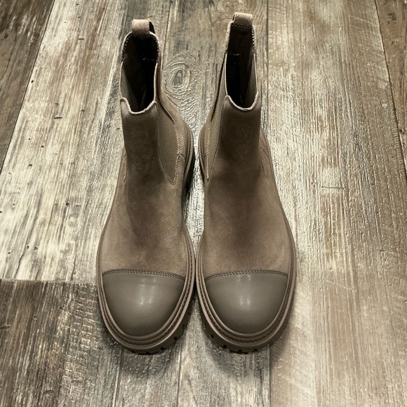 Steve Madden Tan Ankle Boots Size 9 - Picture 16 of 16